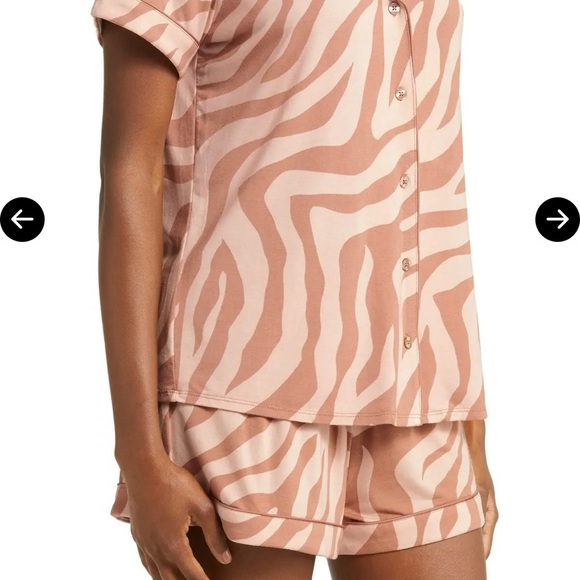 NORDSTROM Zebra Print Super Soft Pajama Set - Picture 5 of 5